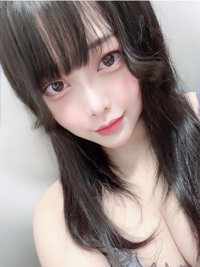 ヨル　美尻で感度抜群、変態娘降臨💖　