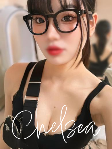 キララ【潮吹き体質イラマ無料♪】〔20歳〕     エロいプレイに自信あります♡